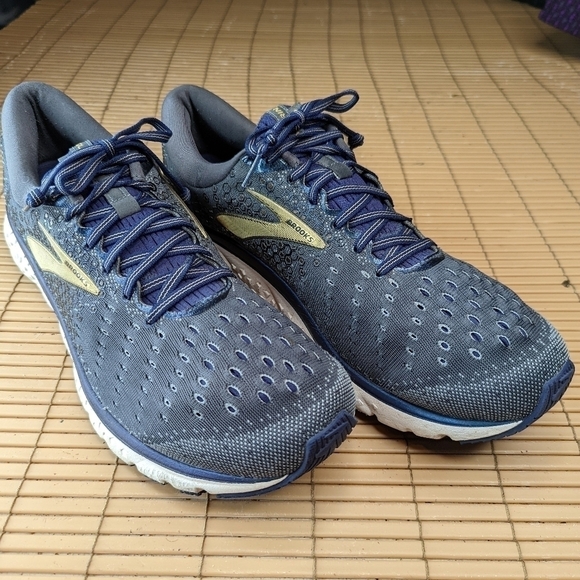 Brooks Mens Glycerin 17 1102961D048 Gray Running Shoes Sneakers Size 13 D. Great main image 3